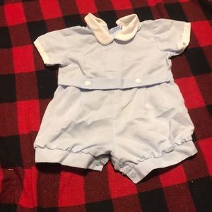 Peter Pan collared Jon jon